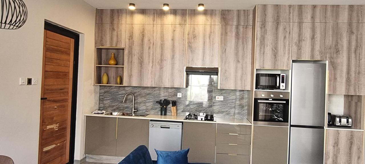 Instahomes By Tru - Garden Suites 블랜타이어 외부 사진