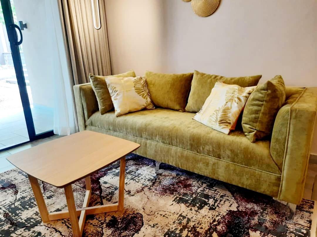 Instahomes By Tru - Garden Suites 블랜타이어 외부 사진